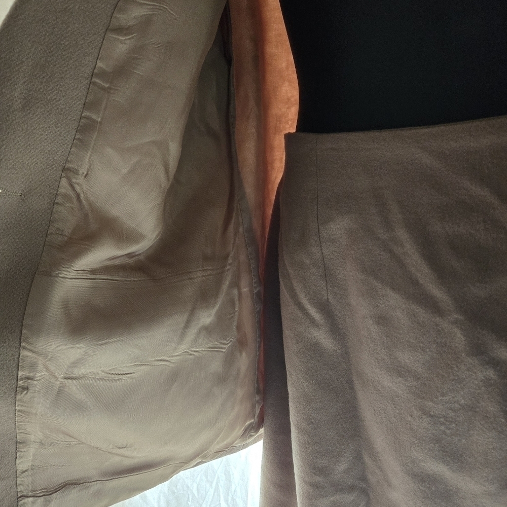 Vintage Wool Suit - Picture 7 of 11